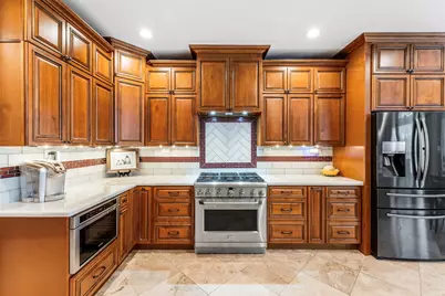 4926 Berry Knoll Court, Houston, TX 77345 - Photo 7