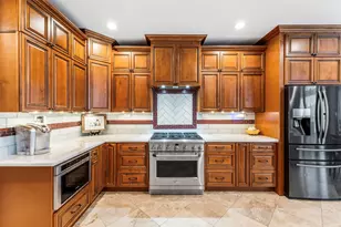 4926 Berry Knoll Ct, Houston, TX 77345 - Photo 7