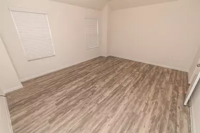 10203 Piave Drive, Houston, TX 77044 - Photo 11