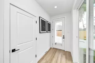 4327 Center St, Houston, TX 77007 - Photo 7