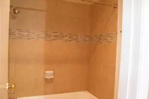 9901 Sharpcrest St, Houston, TX 77036 - Photo 9