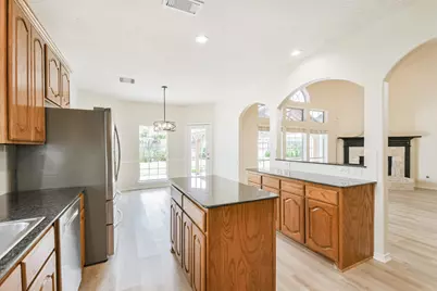 11918 Mariposa Canyon Drive, Tomball, TX 77377 - Photo 17