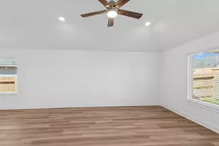 16948 Jim Sharp Dr, Montgomery, TX 77316 - Photo 21