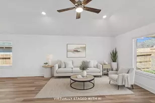 16948 Jim Sharp Dr, Montgomery, TX 77316 - Photo 3