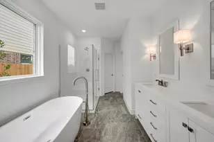 5806 Chamberlain Xing, Rosenberg, TX 77471 - Photo 13
