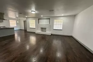 5850 Paisley St, Houston, TX 77096 - Photo 3