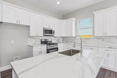 5506 Pershing Street, Houston, TX 77033 - Photo 7