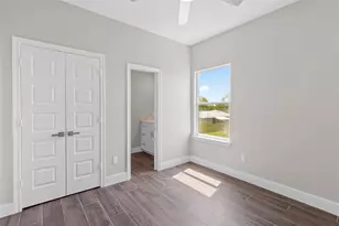 5506 Pershing St, Houston, TX 77033 - Photo 17