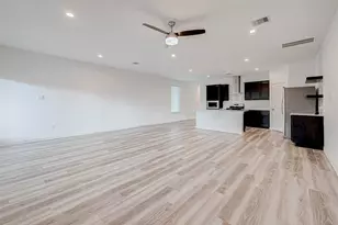 3204 Crown Gate Dr, Houston, TX 77047 - Photo 7