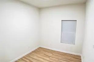 9705 Garcroft St, Houston, TX 77029 - Photo 13