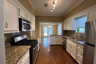 209 Walton St, Houston, TX 77009 - Photo 9