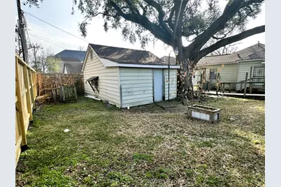 934 Dorothy Street, Houston, TX 77008 - Photo 15