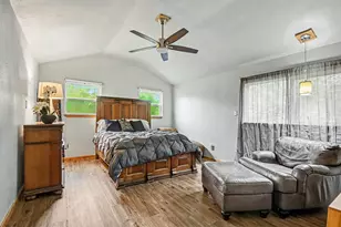 14206 Patricia Ln, Alvin, TX 77511 - Photo 7
