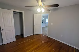 7521 Laredo St, Houston, TX 77020 - Photo 5