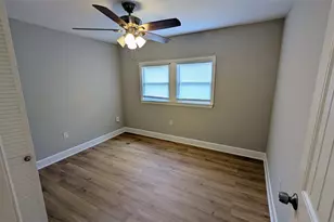 7521 Laredo St, Houston, TX 77020 - Photo 7