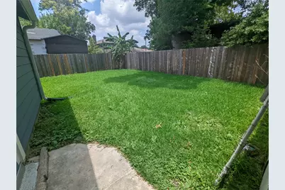 7521 Laredo Street, Houston, TX 77020 - Photo 11