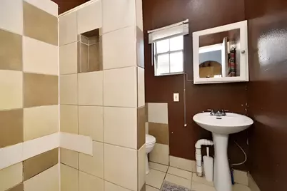4104 Walker Street, Houston, TX 77023 - Photo 21