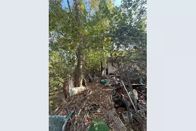 4320 Banner Drive, Houston, TX 77013 - Photo 17