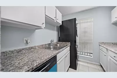 8405 Wilcrest Drive #2211, Houston, TX 77072 - Photo 7