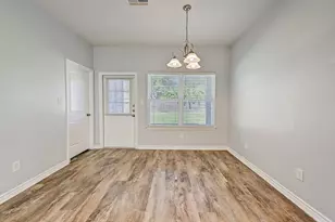 12738 Lake Conroe Hills Dr, Willis, TX 77318 - Photo 13