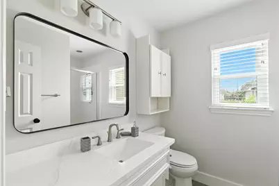 2020 Bailey Street, Houston, TX 77006 - Photo 15