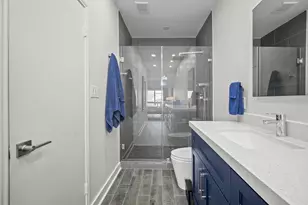 2100 Tanglewilde St, Houston, TX 77063 - Photo 21