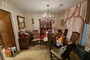 1051 W Donovan St, Houston, TX 77091 - Photo 17