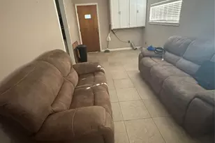 3012 Melbourne St, Houston, TX 77026 - Photo 9