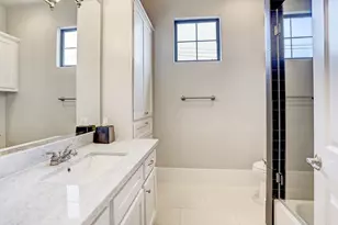 5655 Locke Ln, Houston, TX 77056 - Photo 33