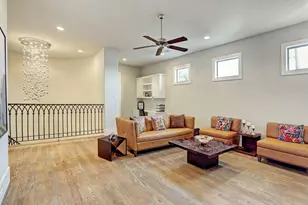 5655 Locke Ln, Houston, TX 77056 - Photo 27