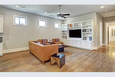 5655 Locke Lane, Houston, TX 77056 - Photo 27