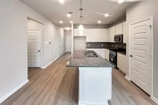 1614 River Scene Trl, Dayton, TX 77535 - Photo 5