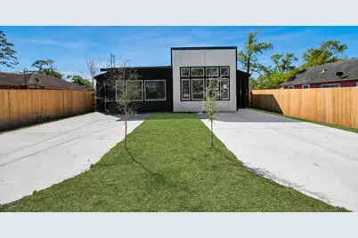 8106 Locksley Street, Houston, TX 77078 - Photo 43