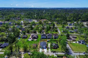 8106 Locksley St, Houston, TX 77078 - Photo 41