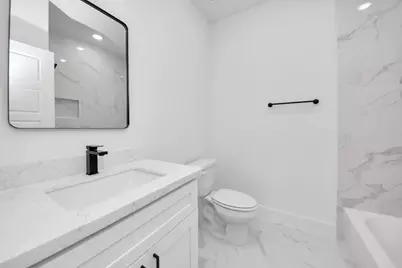 8106 Locksley Street, Houston, TX 77078 - Photo 23