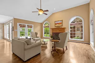 23 St Simons Ct, Sugar Land, TX 77479 - Photo 5