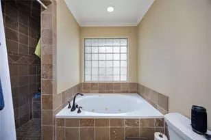 1714 Ovid St, Houston, TX 77007 - Photo 27