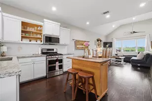 5037 Horseshoe Dr, Anderson, TX 77830 - Photo 1