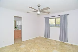 1716 Dolphin Dr, Seabrook, TX 77586 - Photo 11