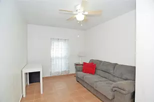 1716 Dolphin Dr, Seabrook, TX 77586 - Photo 17
