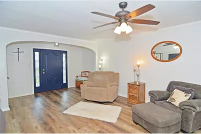 1716 Dolphin Drive, Seabrook, TX 77586 - Photo 9