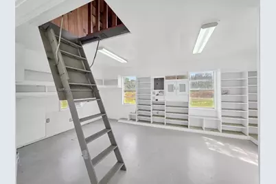 381 County Road 4390, Hillister, TX 77624 - Photo 29