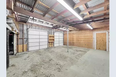 381 County Road 4390, Hillister, TX 77624 - Photo 33