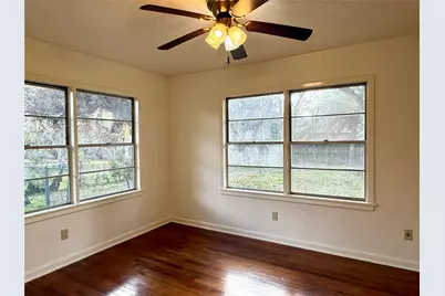 219 Moore Street, Navasota, TX 77868 - Photo 11