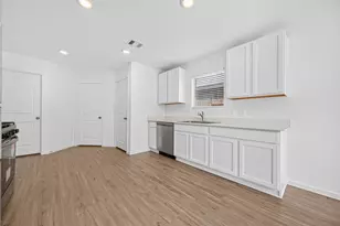 17938 Becker Lndg Dr, Hockley, TX 77447 - Photo 11