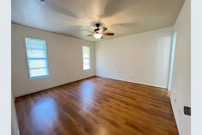 401 Anderson Road, Cuero, TX 77954 - Photo 15