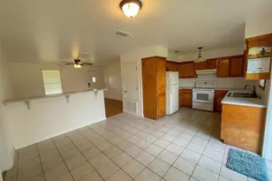 401 Anderson Rd, Cuero, TX 77954 - Photo 7
