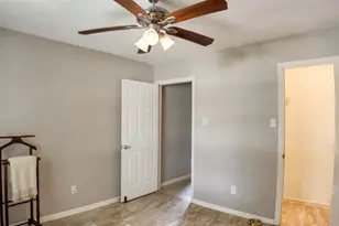 13624 Sableglen St, Houston, TX 77014 - Photo 19