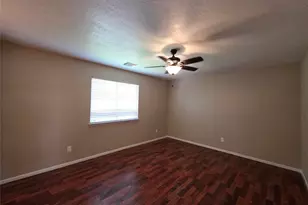 4435 Girl Scout Ln, Friendswood, TX 77546 - Photo 21