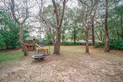 208 E Center St, White Oak, TX 75693 - Photo 31